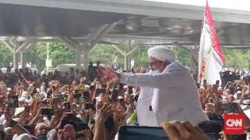 Rizieq: Saya Kena Covid di Bandara, Bukan di Acara Maulid