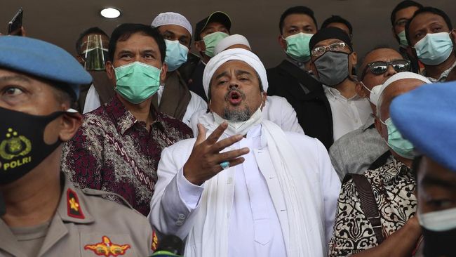 rizieq-protes-sidang-virtual-jadi-perhatian-internasional