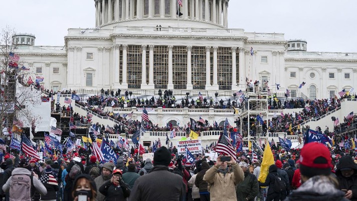 Rapat DPR AS Bubar, Gedung Capitol Mau Diserbu Massa Trump