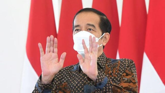 Jokowi soal Kendalikan Pandemi: Komentar Mudah, Praktik Sulit