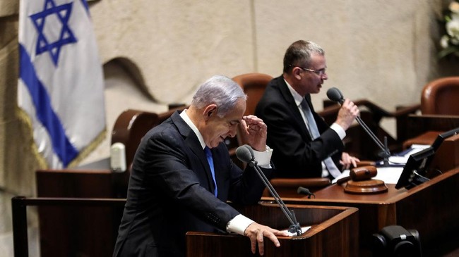 3 Mantan PM Israel Tuntut Netanyahu Mundur Dari Jabatan