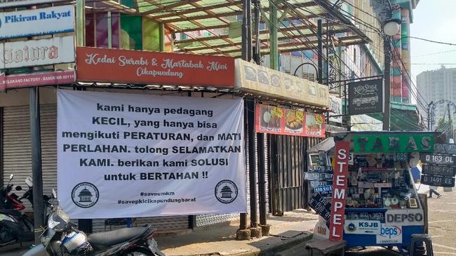 Esok, Ratusan Kafe-Restoran di Bandung Kibarkan Bendera Putih