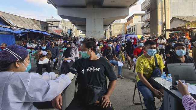 Kemenkes Cegah Gelombang Ketiga Melalui Vaksinasi Wilayah Aglomerasi
