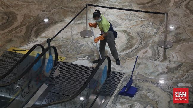 mal-masih-sepi-pengunjung-okupansi-cuma-20-persen