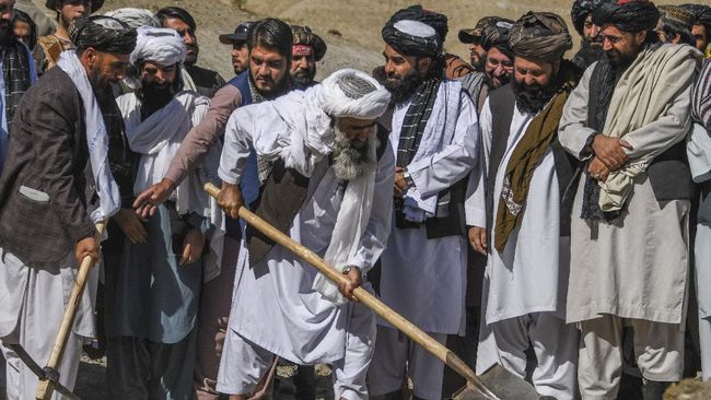 Taliban Klaim Raih Pendapatan Rp3,8 Triliun Sejak Kuasai Afghanistan