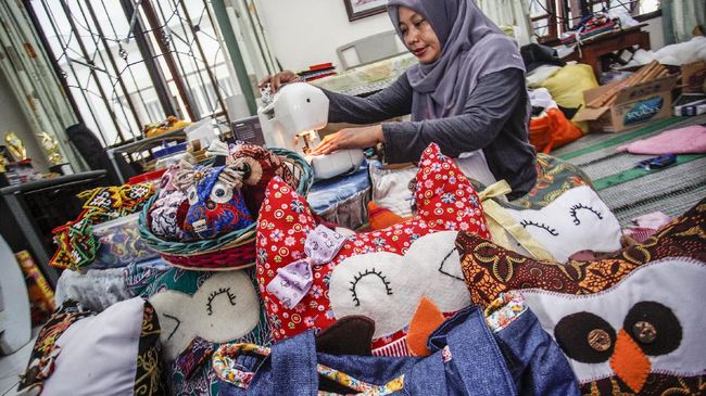Tak Bisa Paksa Bank, Jokowi Sedih Porsi Kredit UMKM Cuma 20 Persen