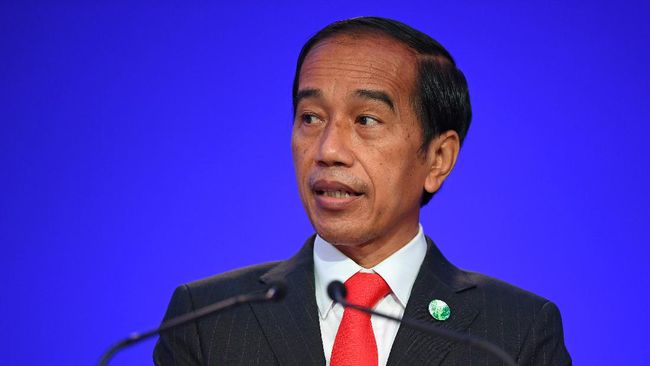 Jokowi: Insyaallah, 3-4 Tahun Lagi RI Buat Mobil Listrik
