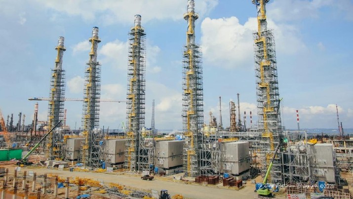 Kilang Minyak Raksasa Segera Terbangun di RI, Ini Pemiliknya