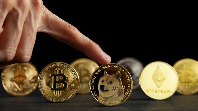 Harga Kripto Babak Belur, Bitcoin dan Ethereum Turun Terus