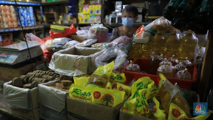 Mendag Lutfi ke DPR: Harga Naik Saya Salah, Turun Juga Salah