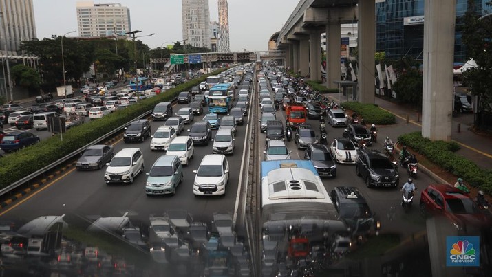  Bukan Lembur, Pekerja DKI Siap-siap Pulang Kerja Lebih Malam