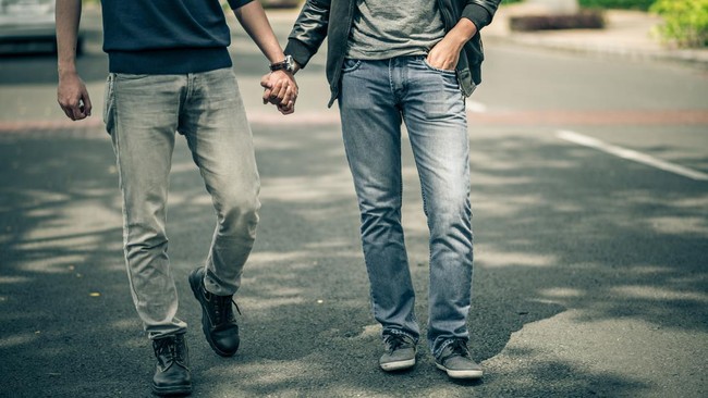 Polisi Gerebek Pesta Gay di Puncak Bogor, 75 Orang Ditangkap