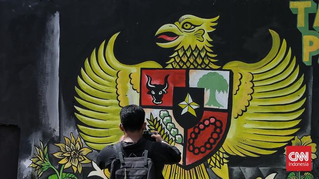 Kemendagri soal Khilafatul Muslimin: Ormas Harus Tunduk pada Pancasila