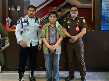 Korban Perkosaan Julianto Eka Diminta Hapus Bukti CCTV oleh Kepsek SPI. Kaskus Juga