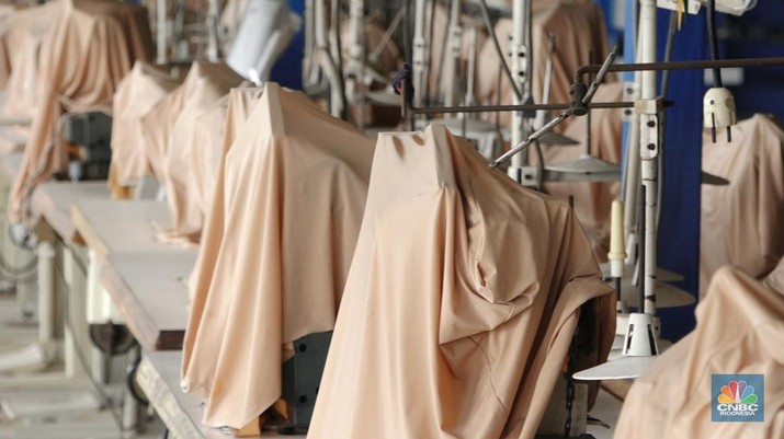 Kacau! Pabrik Tekstil RI Sudah Pangkas Lebih 100.000 Buruh