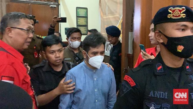Jejak Kasus Bechi Anak Kiai Jombang Hingga Divonis 7 Tahun Penjara
