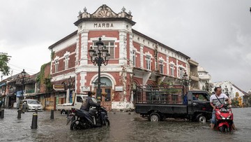 Hujan Lebat Landa 5 Provinsi, Kenapa Cuma Jateng yang Banjir?