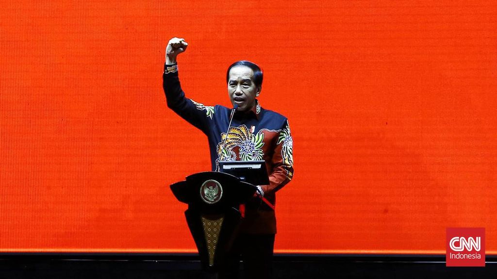 PDIP Tegaskan Sudah Bukan Kader, Jokowi Ngaku Masih Pegang KTA