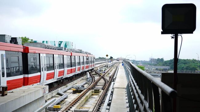 LRT Rute Velodrome-Manggarai Ditarget Rampung Akhir 2024 