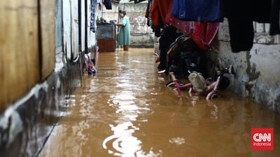54 RT di Jakarta Terendam Banjir Minggu Siang