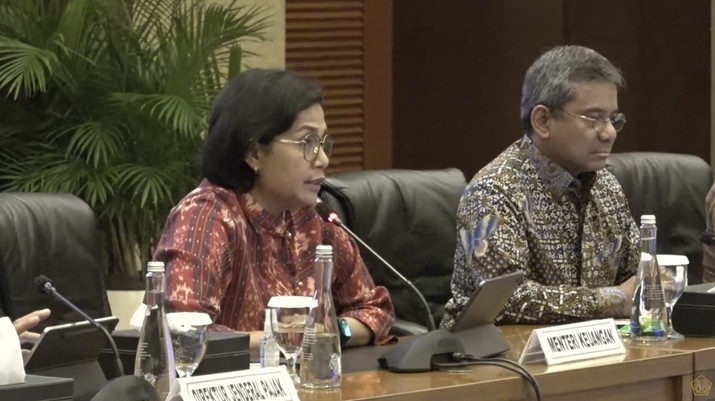 Top Sri Mulyani! Pendapatan Negara Melesat, Pajak Paling Gede