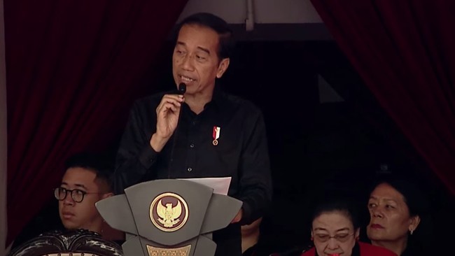 Jokowi Pamer RI Kembali Jadi Negara Berpenghasilan Menengah Atas
