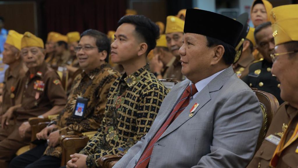 Hasto: Gibran Sudah Lapor PDIP Diusulkan Jadi Cawapres Prabowo