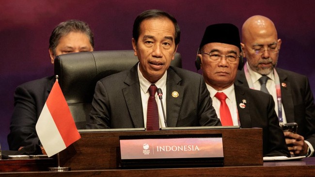 Jokowi Puji PM Papua Nugini Akui Kedaulatan RI di KTT Negara Melanesia