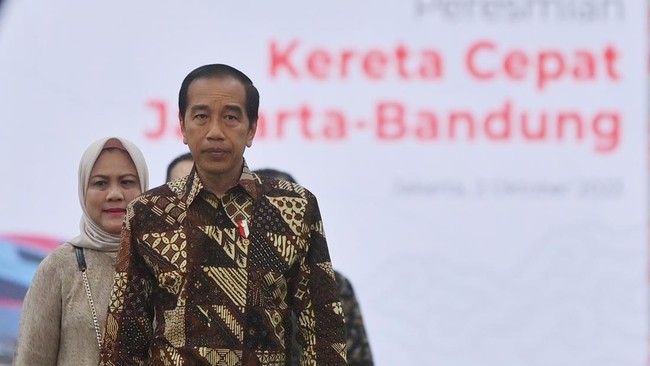TPN Ganjar Beber Jasa PDIP ke Keluarga Jokowi: Tak Ada Kurang Satu Pun
