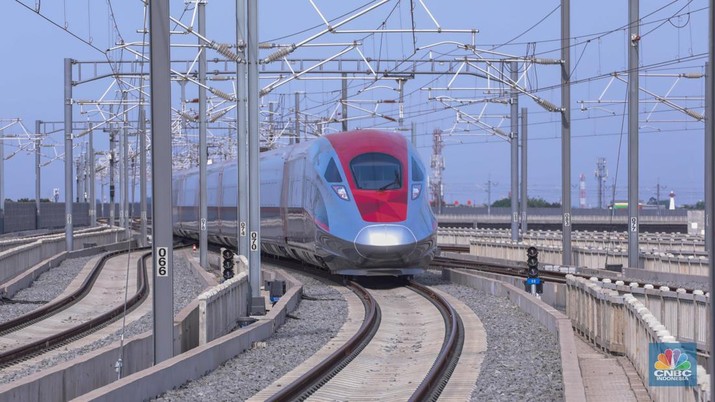 Sah! Kereta Cepat Jakarta Surabaya Digarap China