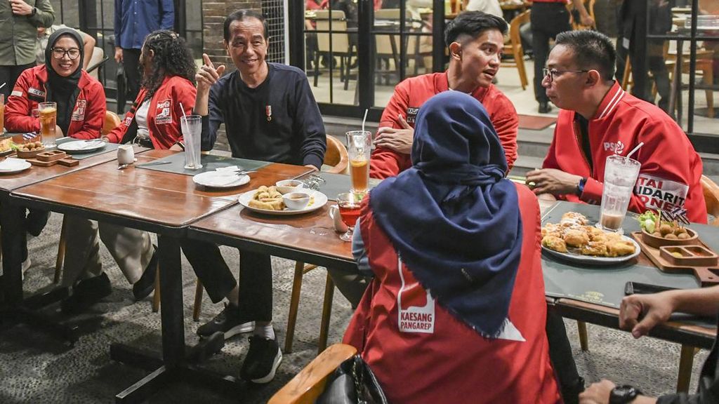 Jokowi Diharapkan Maju Jadi Calon Ketua Umum PSI