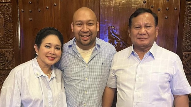 Titiek Unggah Foto Bareng Prabowo dan Didit: Selamat Mas Bowo