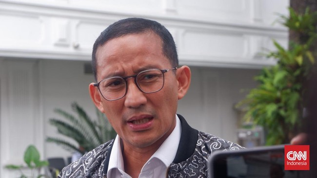 sandiaga-buka-suara-soal-wacana-pungutan-dana-wisata-via-tiket-pesawat