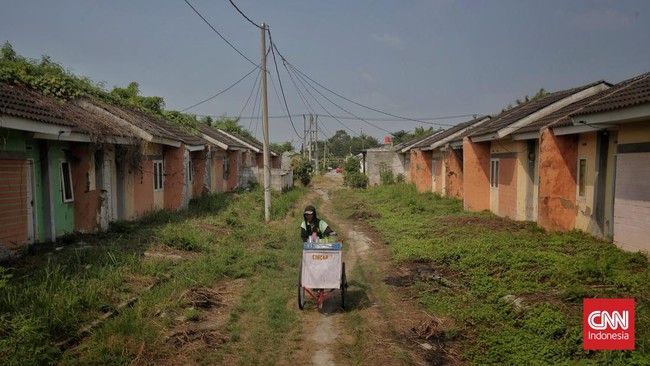 Melihat Perumahan Subsidi di Bekasi yang Diresmikan Jokowi, Kondisinya Terbengkalai