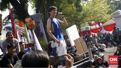 Aksi Jogja Memanggil Diwarnai Orasi Wibu, Gemakan 'Rasengan Jokowi'
