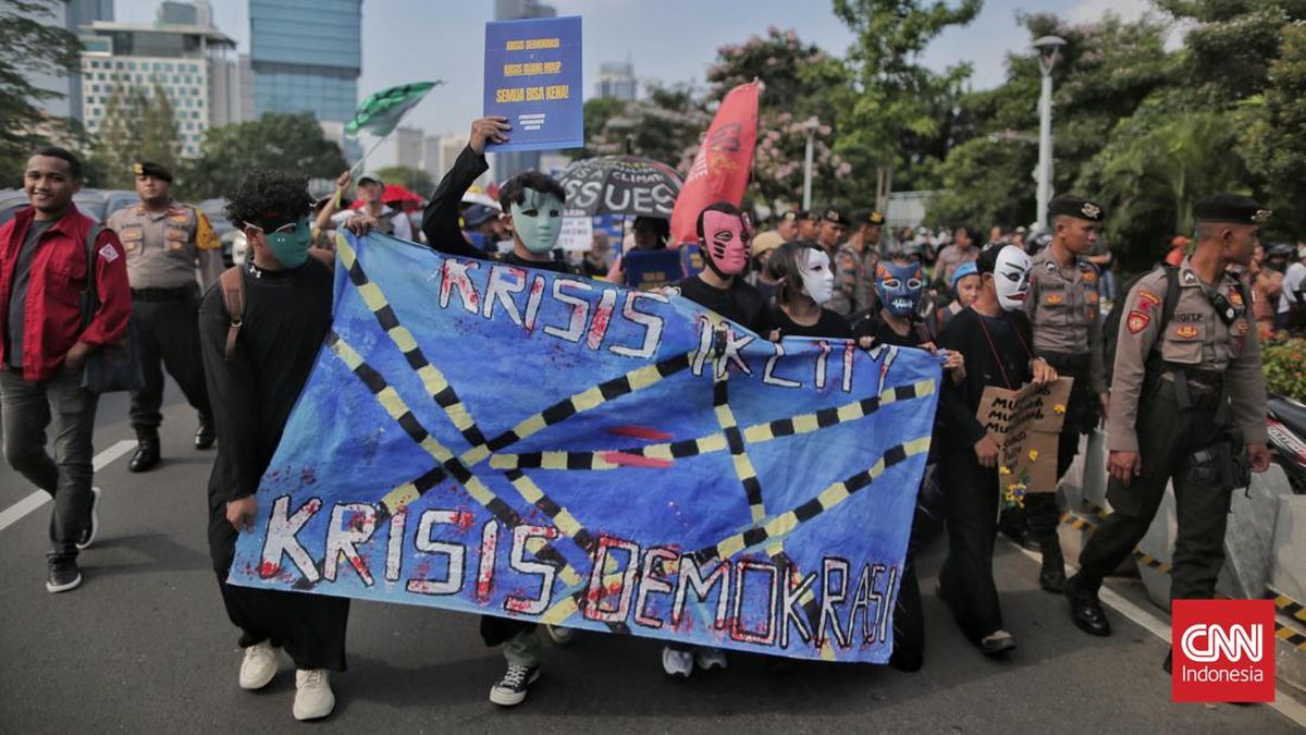 Aksi Teatrikal 'Raja Jawa' di Dukuh Atas Ricuh, Alat Peraga Dirampas