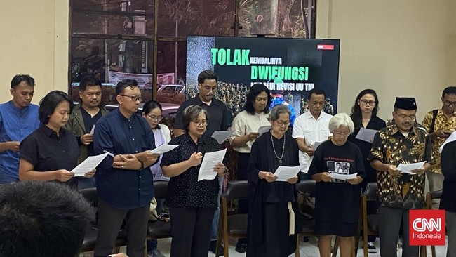 Koalisi Sipil Nilai Laporan soal Geruduk Rapat RUU TNI Keliru: Pembungkaman