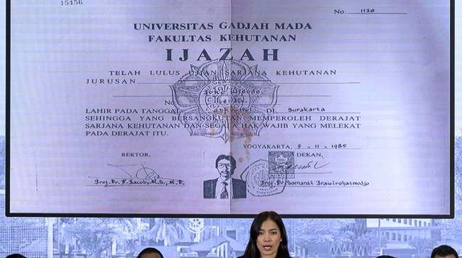 Mediasi Gagal, Sidang Gugatan Rektor UGM Terkait Ijazah Jokowi Lanjut