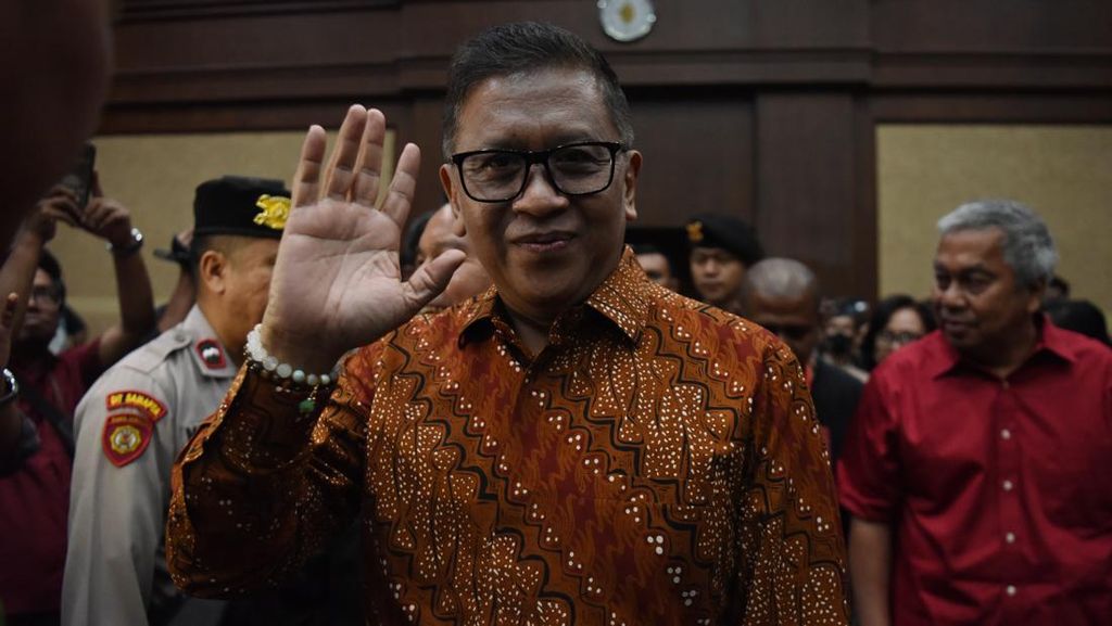 Hasto Susun Pembelaan Pakai Bantuan AI
