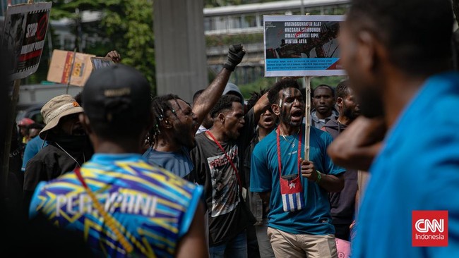 temui-pigai-warga-papua-serahkan-7-tuntutan