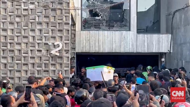 Simpatisan FPI Jadi Tersangka Penghasutan untuk Penjarahan Demo Agustus