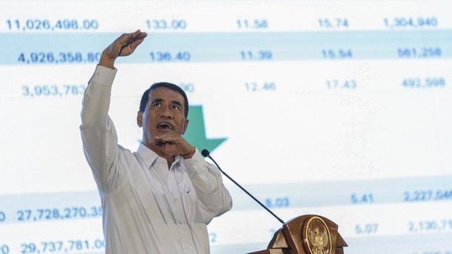 Harga Turun Usai Perintah Prabowo, Petani Ramai-ramai Borong Pupuk