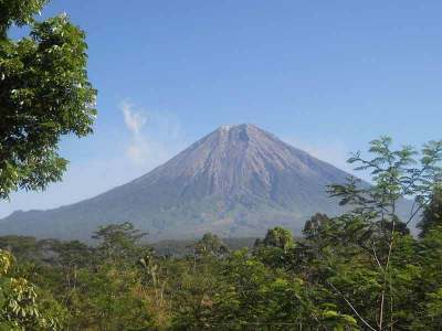 10 Puncak Gunung  Tercantik di Indonesia KASKUS