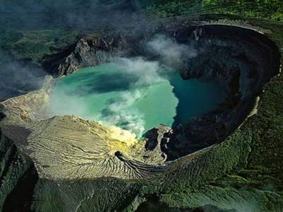 10 Puncak Gunung Tercantik di Indonesia