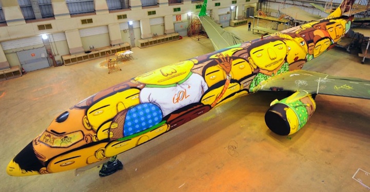 &#91;COOL&#93; Mengintip Desain Pesawat Tim Brazil World Cup 2014