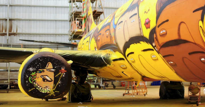 &#91;COOL&#93; Mengintip Desain Pesawat Tim Brazil World Cup 2014