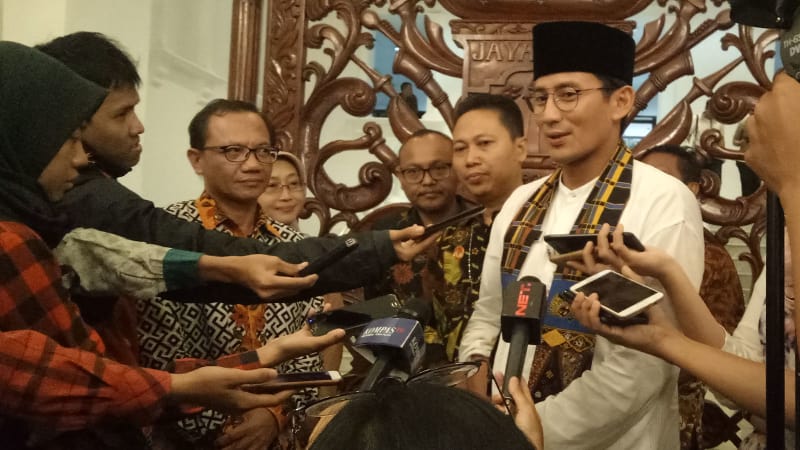 sandi-ingin-pemprov-dki--open-kimono--apa-itu