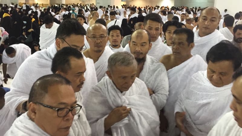 Amien Rais-Prabowo Bertemu di Depan Ka'bah