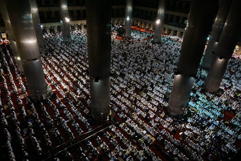 [kritikal]Bahaya Politisasi Masjid Amien Rais