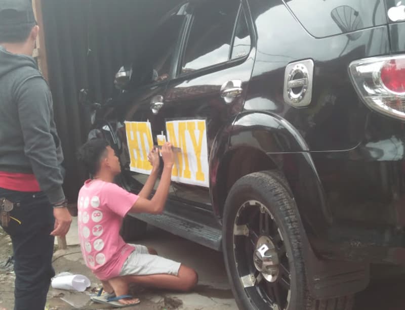 Demi HD-MY, Warga Prabumulih Ini Relakan Fortunernya Dibranding